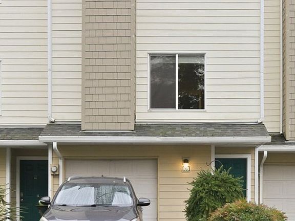 2nd image of 13216 NE Salmon Creek Ave Unit K6