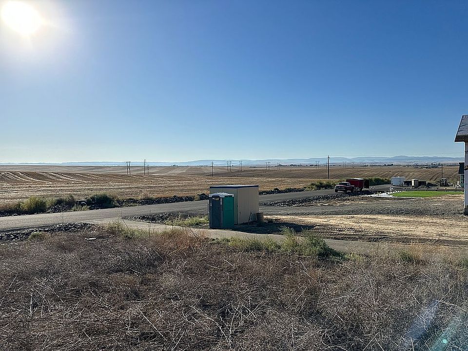 2nd image of 13 Pheasant Trails Ests