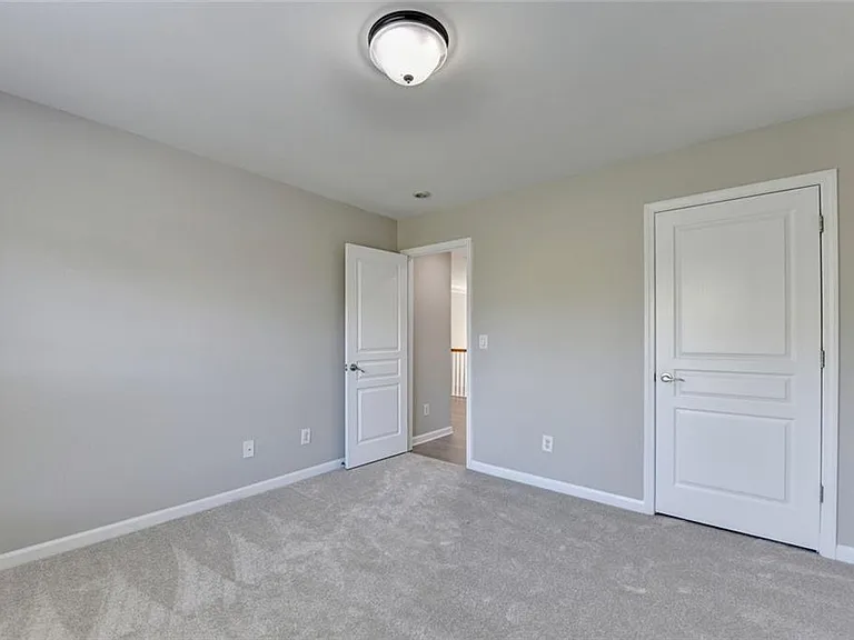 4805 Shelbourne Dr — Photo 68