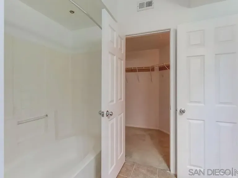 3850 Elijah Ct #931 — Photo 36