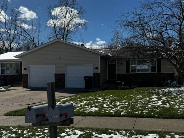 4533 Countrywood Ct SE #4535, Grand Rapids, MI 49508