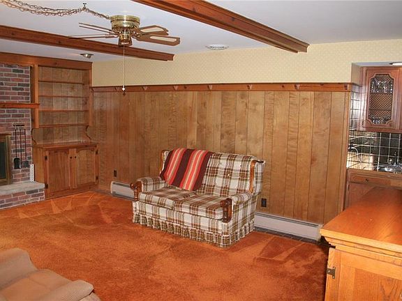 3rd image of 53 Chaumont Dr