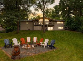 230 Maple Island Rd, Burnsville, MN 55306