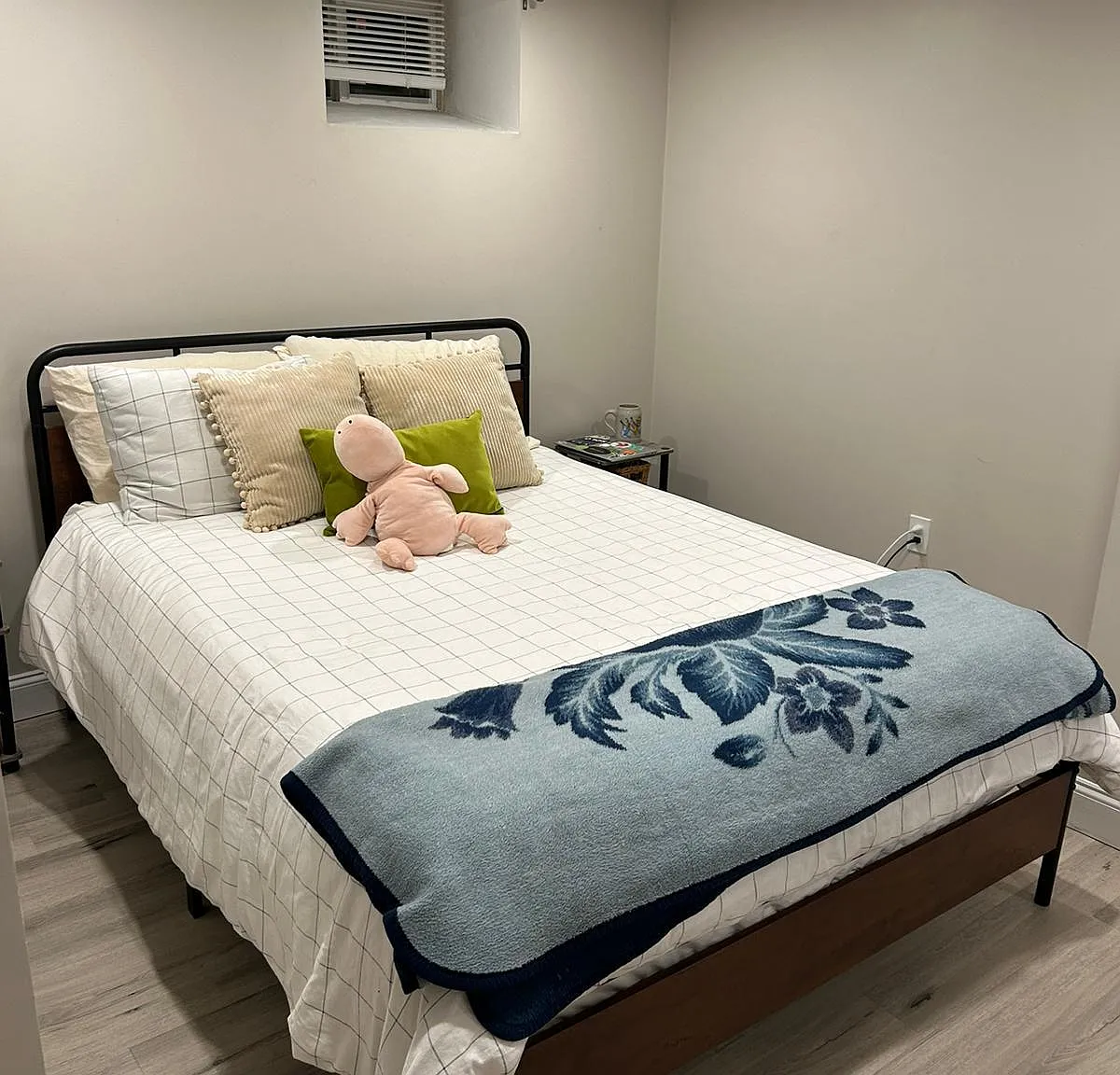 1 bed, 1000 sqft, $2,100 — Photo 3