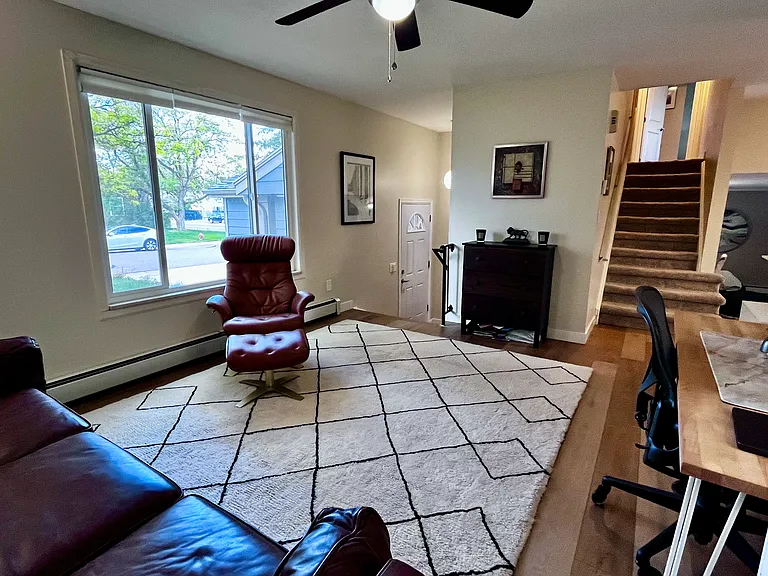 living room (current furnishings)