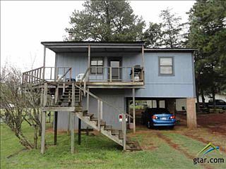1st image of 15703 Garnett Dr