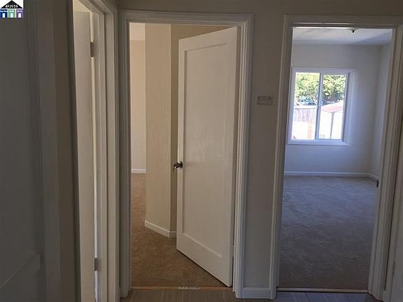 4th image of 1315 136th Ave