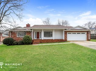 303 Sherborne Dr, Greenville, SC 29615