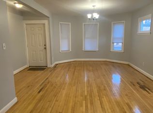 388 Grafton St #1, Worcester, MA 01604