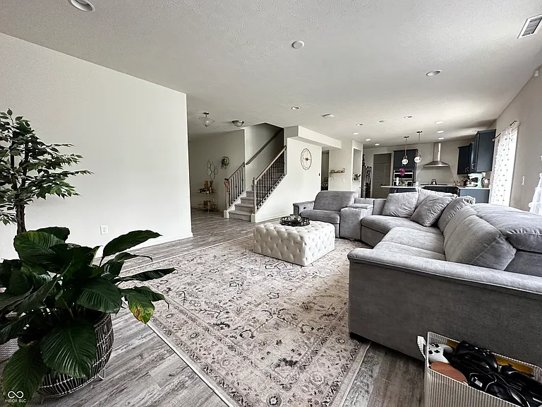 6083 Flagler Ln — Photo 6