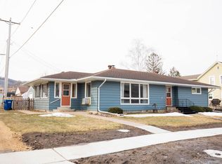 402 Anderson St, Coon Valley, WI 54623
