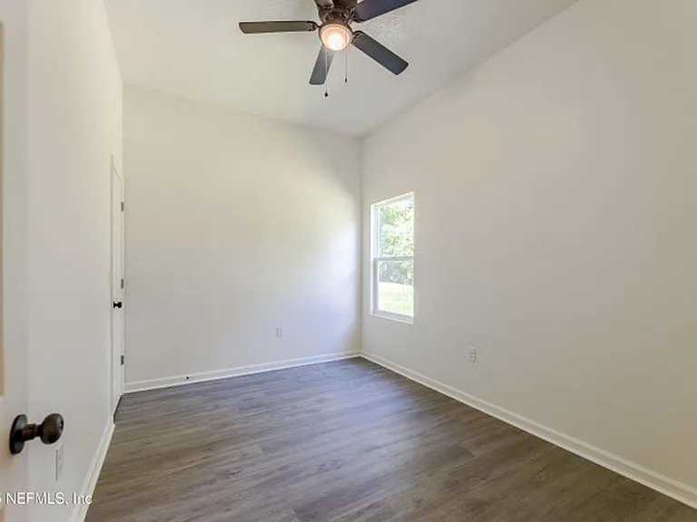 8123 Siskin Ave — Photo 13