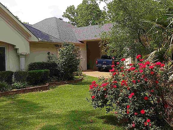 5th image of 785 County Road 1401