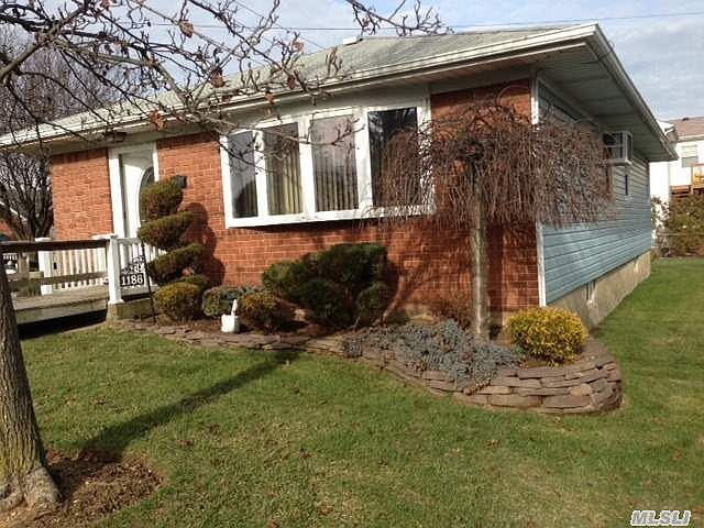 1st image of 1186 Bruce St