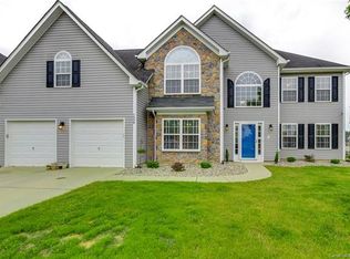 7538 Natalie Commons Dr, Denver, NC 28037
