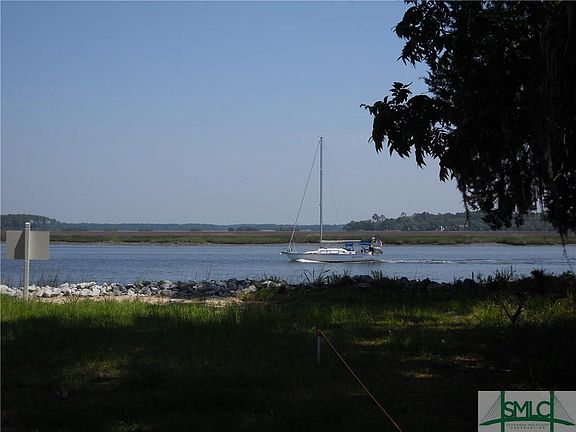 2nd image of 17 Riverwatch Ln