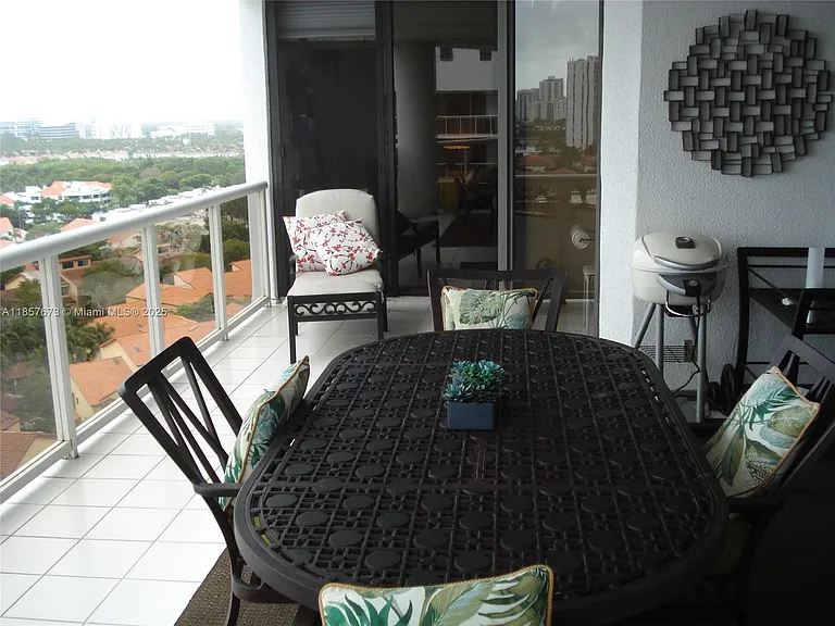 3600 Yacht Club Dr #1503 — Photo 35