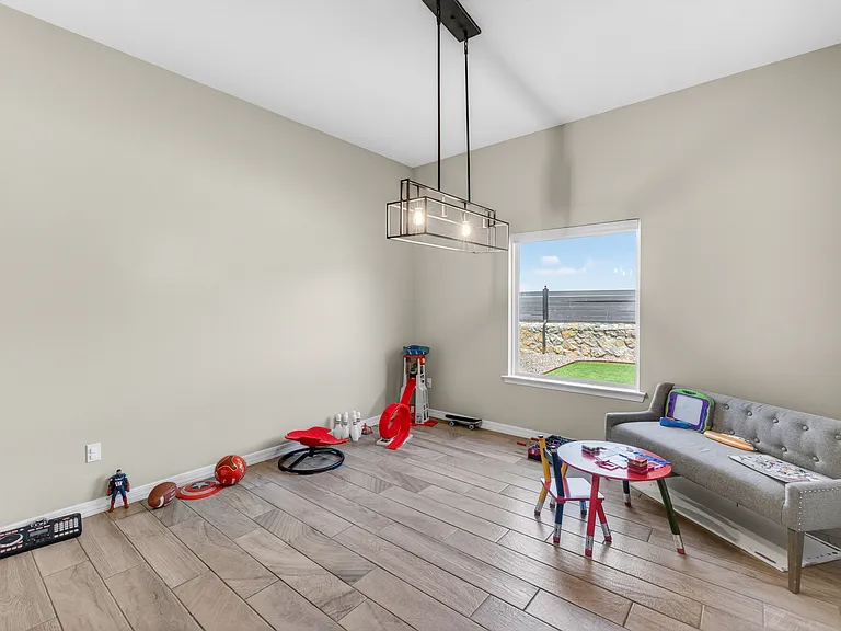 13637 Baja Vista Ct — Photo 10