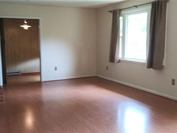3rd image of 2131 Armistead Ave