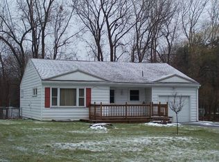 626 Van Alstyne Rd, Webster, NY 14580