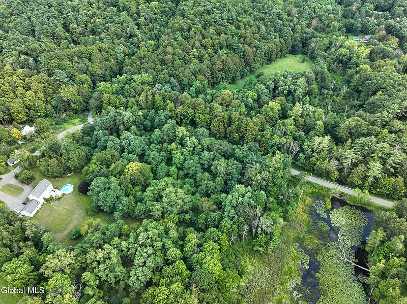 3rd image of L80.1 Cold Water Tavern Road