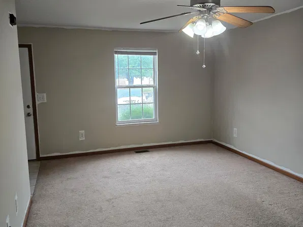 28 Arbor Glen Ct #28, Glen Carbon, IL 62034