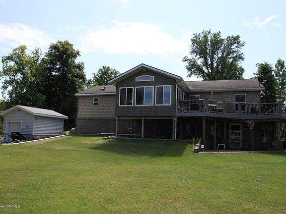 4th image of 30721 Wrigley Cir