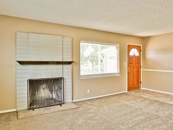 4th image of 7353 Santa Elise Cir