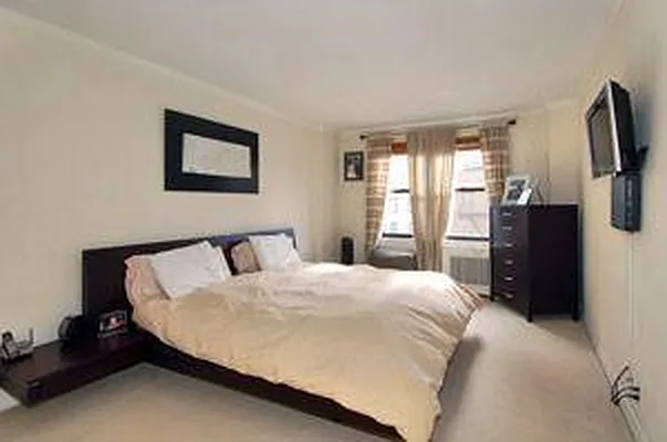 Sold by Keller Williams NYC | media 4