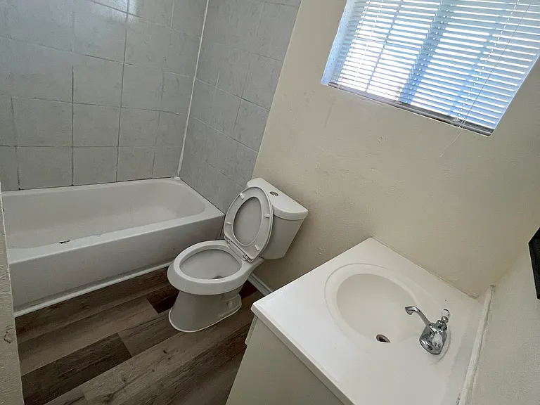 3601 Aloha Cir — Photo 7