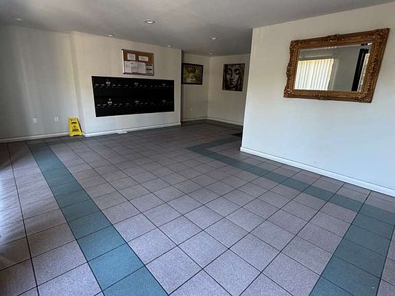 5th image of 4625 Sylmar Ave APT 206