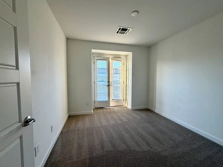669 Pickled Pepper Pl — Photo 38