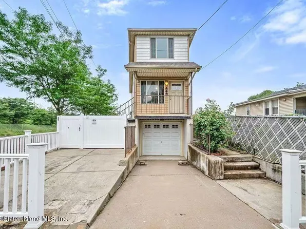 448 Neckar Ave, Staten Island, NY 10304