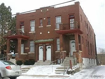 1st image of 3052-3054 Marcus Ave