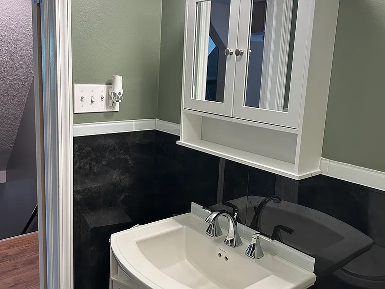 303 Holly St — Photo 8