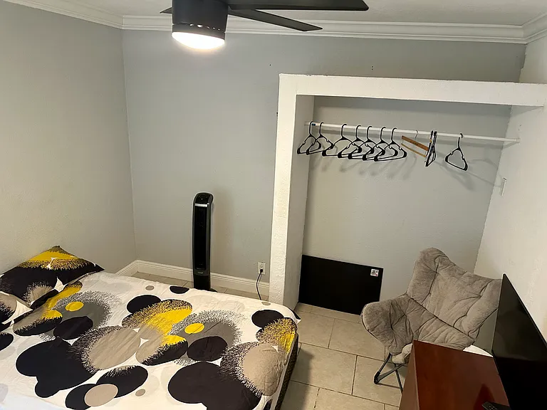 3251 SW 104th Ct — Photo 6