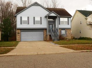 7932 Thornhill Dr, Ypsilanti, MI 48197