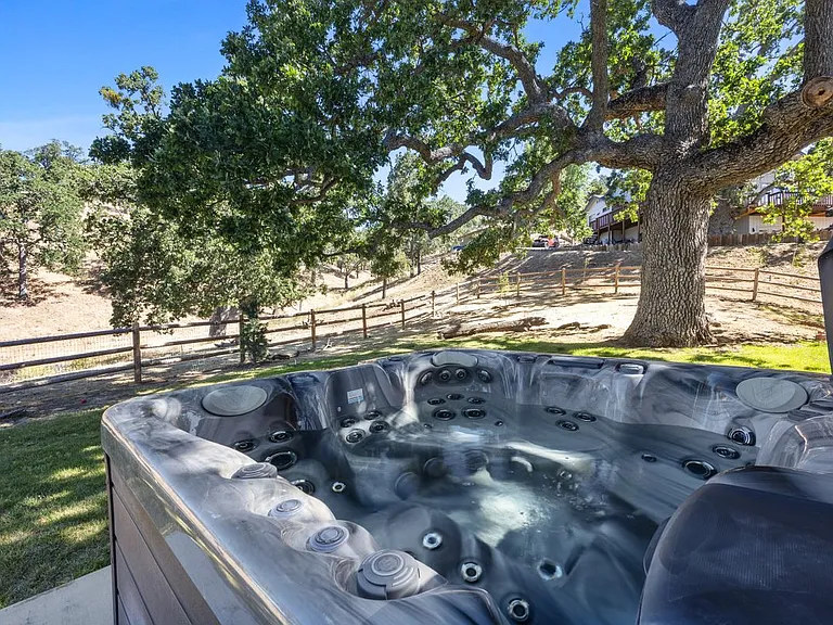 29861 Greenwater Dr — Photo 37