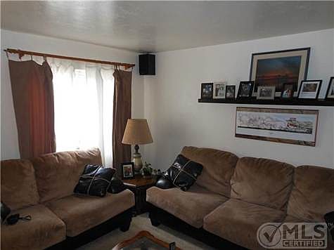 4th image of 814 Hollister St #A