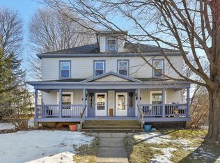 76 Grove St, Pittsfield, MA 01201