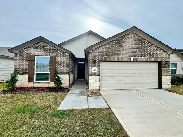 13018 Laura Lake Dr, Willis, TX 77318