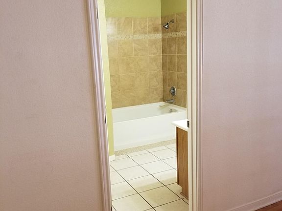 4th image of 55 Blackjack Cir