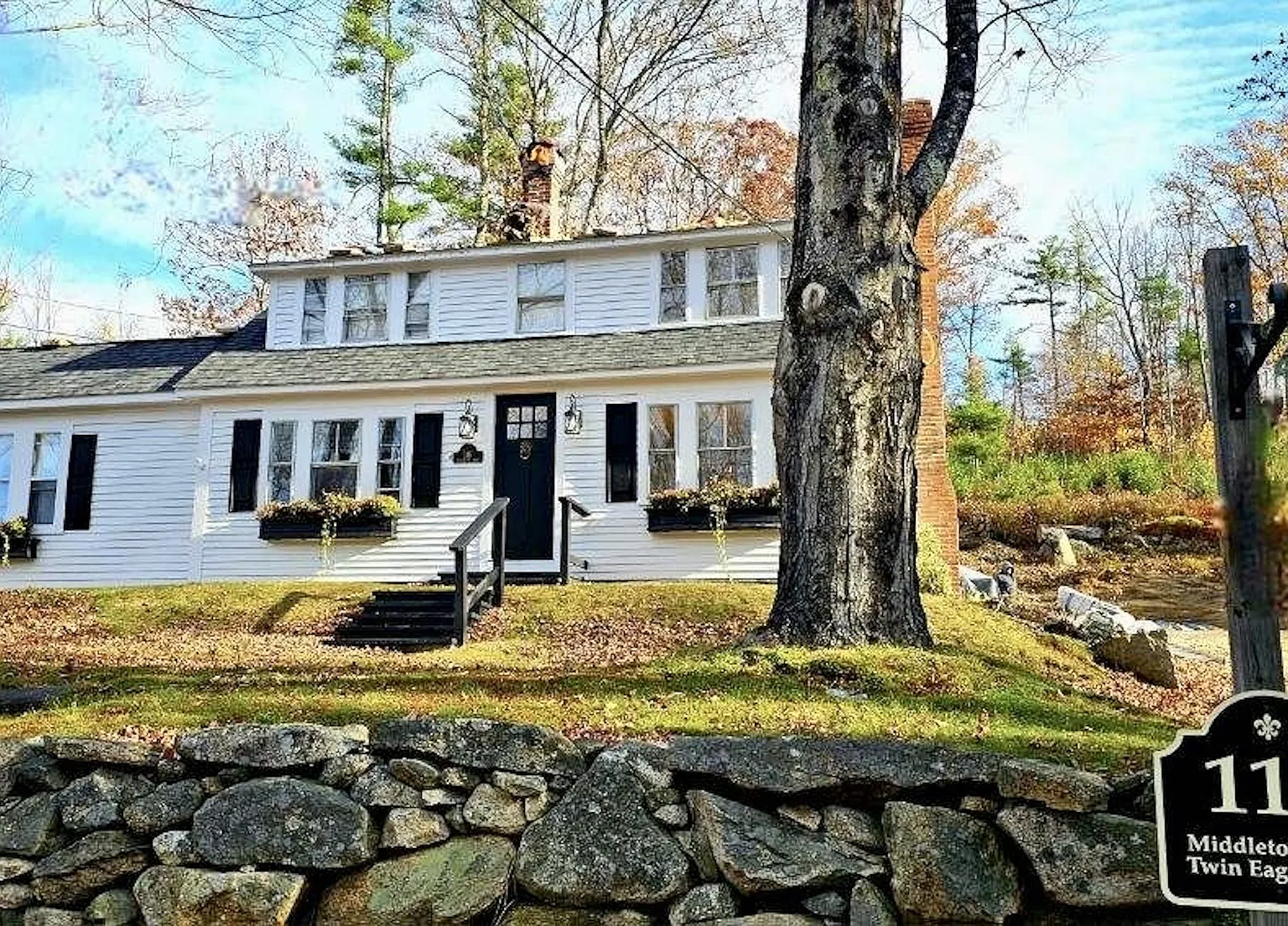 3 bed, 2371 sqft, $3,995 — Photo 1