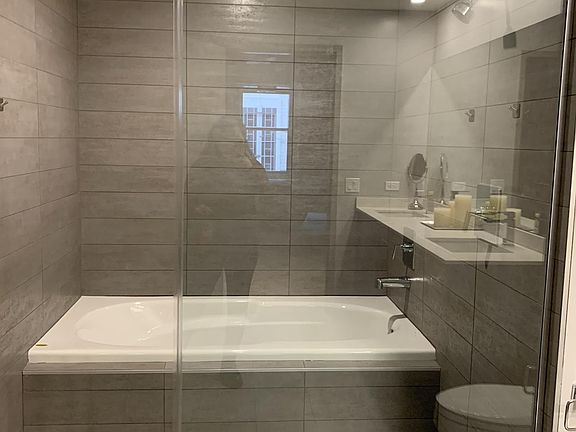 3rd image of 444 E Illinois St #2508