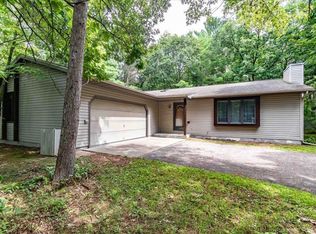 8911 Bainbridge Trl, Wisconsin Rapids, WI 54494