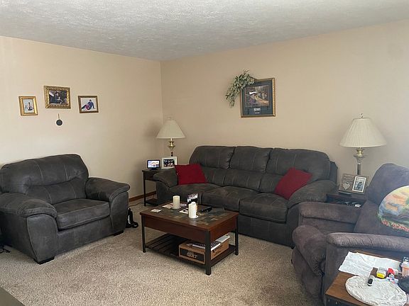 4th image of 19 Capri St