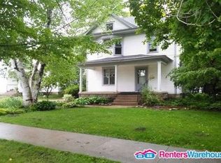 412 Bullis St, Kenyon, MN 55946