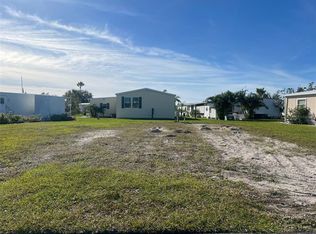 564 Longwood Dr, Venice, FL 34285