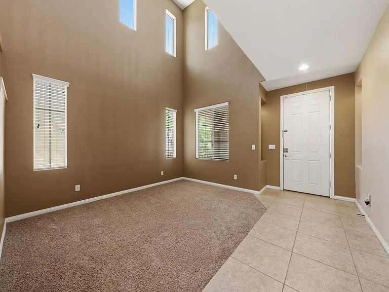 11825 Amistoso Ln — Photo 5