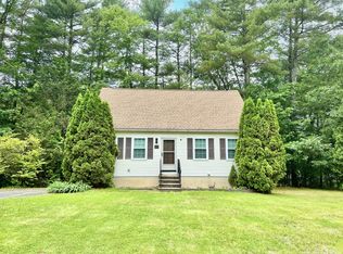 101 Hill Top Dr, Southbridge, MA 01550